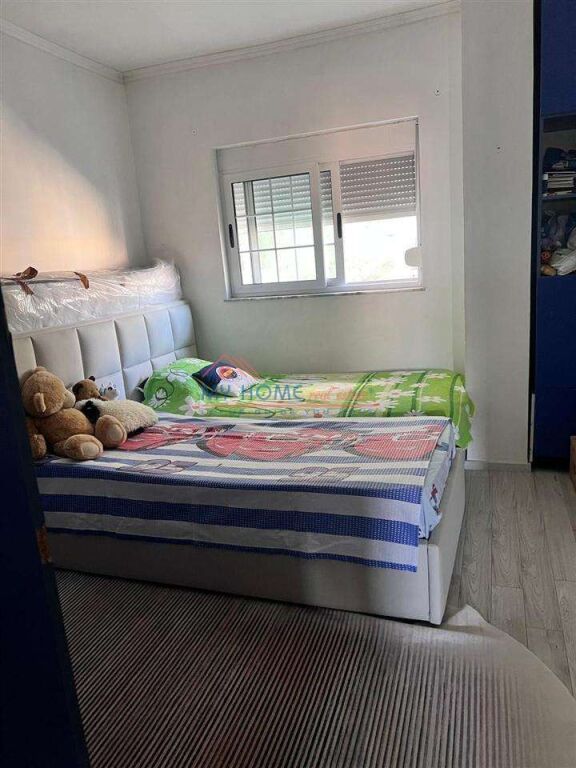 Apartament 2+1 me qira tek Komuna e Parisit