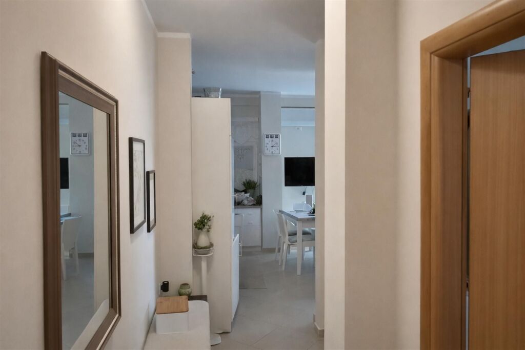 Super Apartment 1+1 Lungomare 2 Vlore