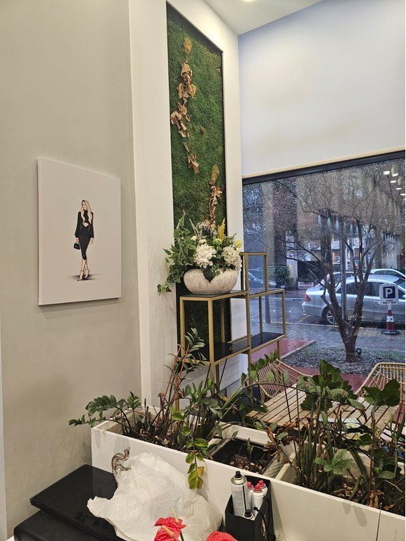 Commercial space for rent near Art Tribuna!