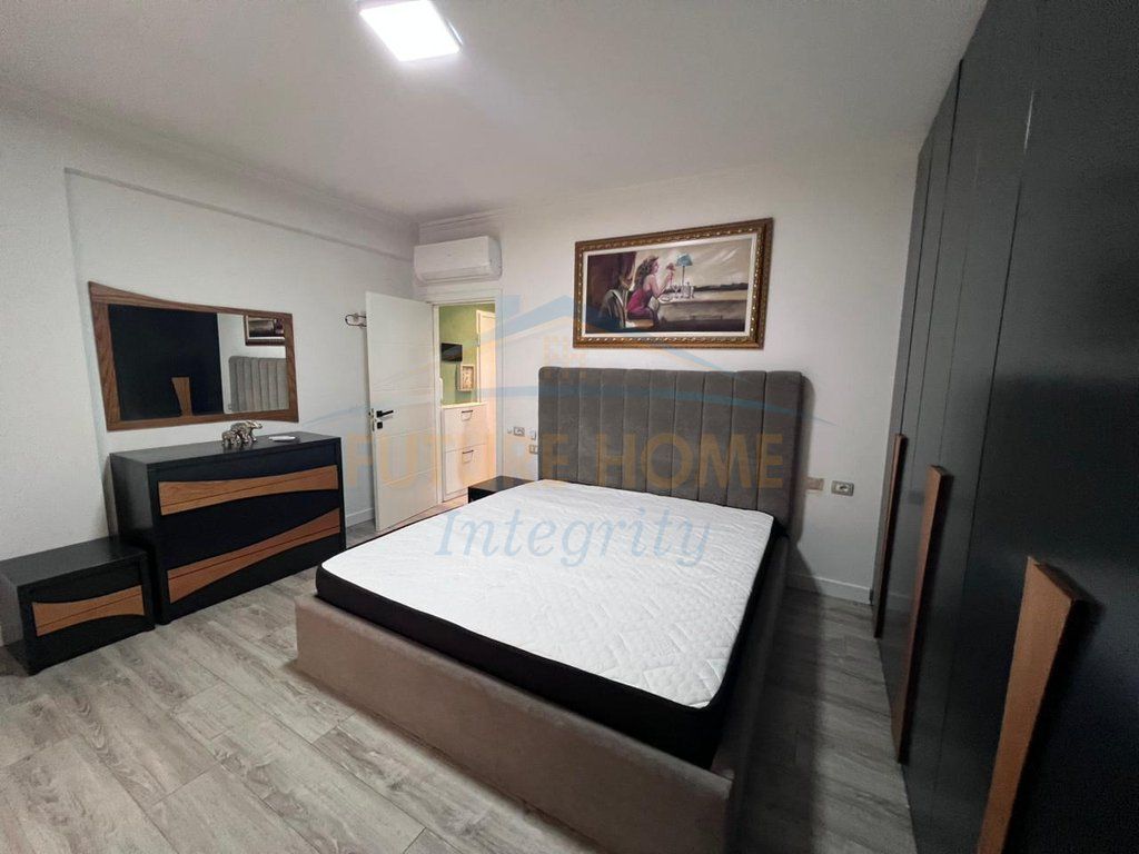 Rent, Apartment 3+1+2, Siri Kodra Street, Tirana...