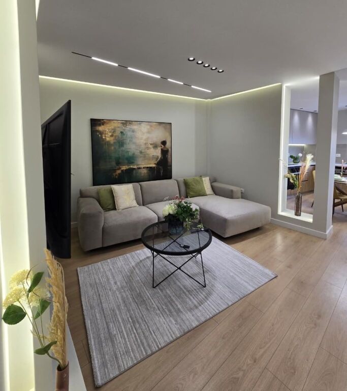 📌 Apartment 2+1+2 for sale at Zogu i Zi
