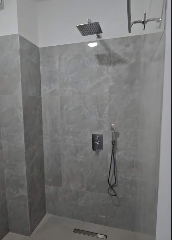 Apartament me qira 1+1 -  Tek Kupola – Rruga Dritan Hoxha !