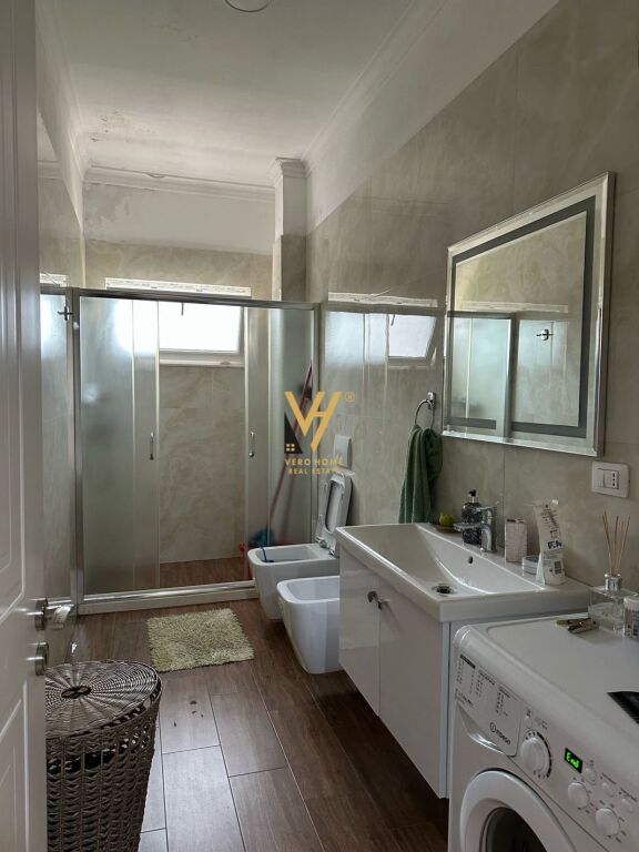VENDESI APPARTAMENTO 2+1+2 AL LAGO ASCIUTTO 240.000 EURO