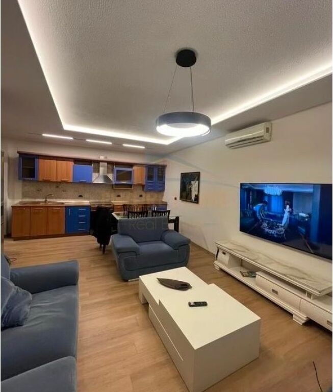 📍 Via di Durazzo – Affitto 1+1 Ampio &amp; Moderno in Affitto! 🏠