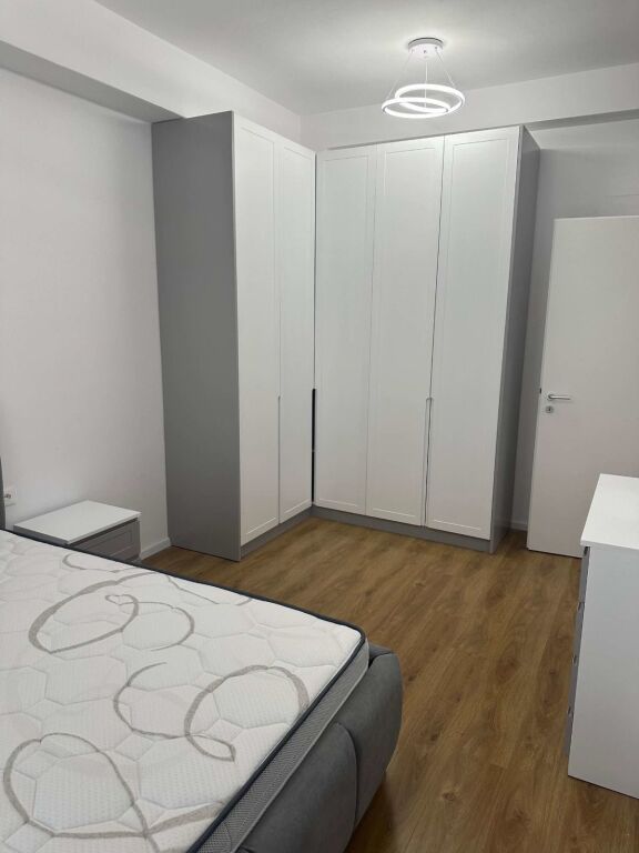 Appartamento 1+1 in affitto, Ali Dem di fronte a Mandalemi presso la Residenza Kadiu 450 mila lek