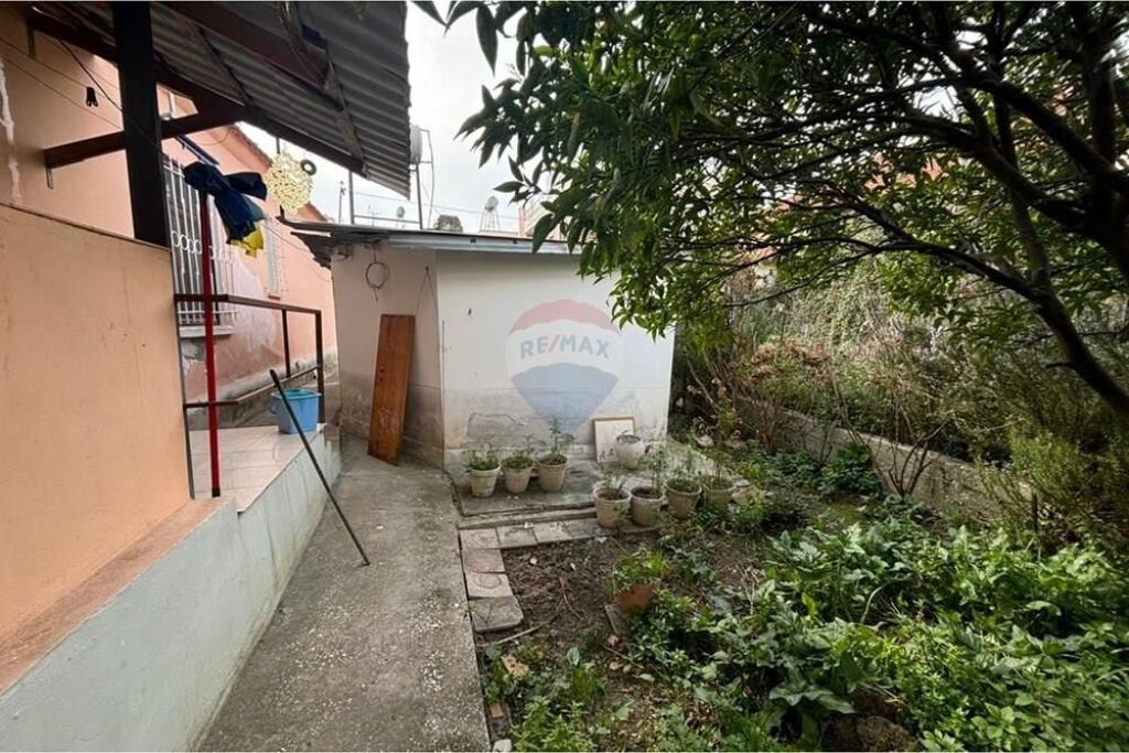 Casa privata in affitto, vicino a Halim Xhelo