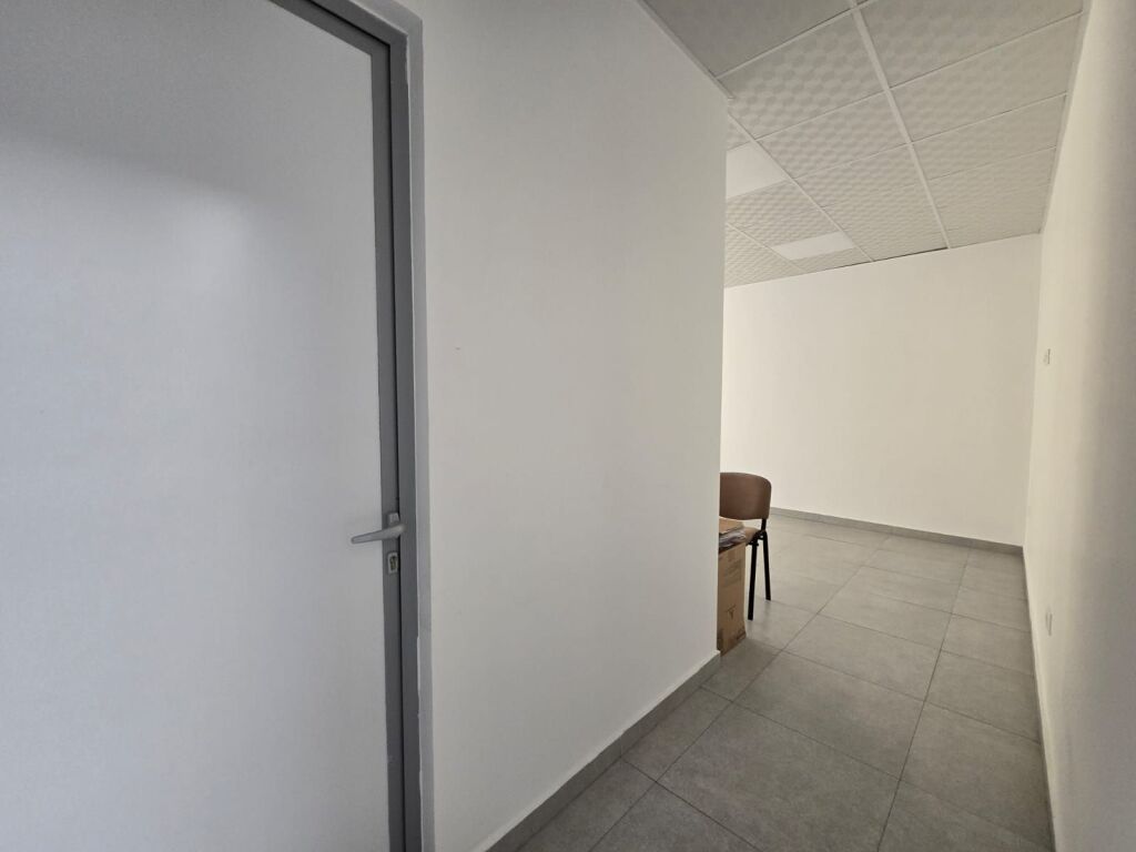 🏢 EDIFICIO DI 4 PIANI IN AFFITTO – VIA DRITAN HOXHA 🔑
