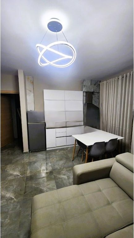 Appartamento 1+1 in Affitto presso l'Ospedale QSUT (Madre Teresa), Tirana - 500€ | 63 m² 500 € /Mese