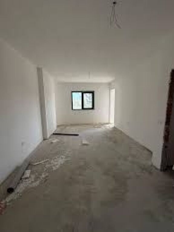 🏢 Apartament 1+1 për Shitje – Corner Residence
