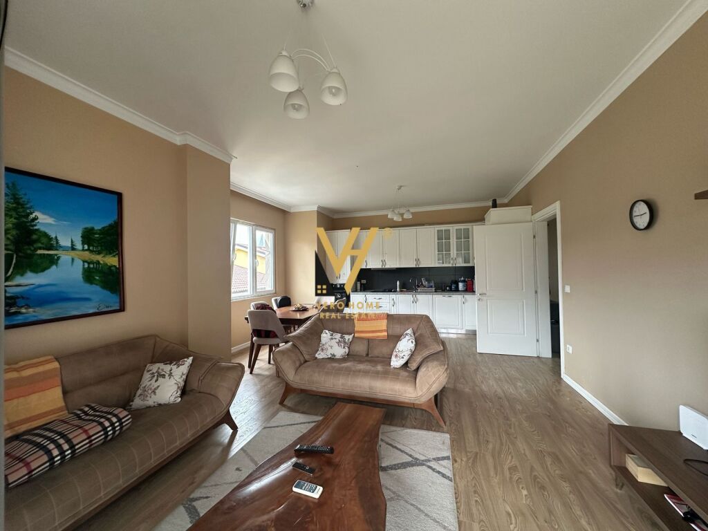 VENDESI APPARTAMENTO 2+1+2 AL LAGO ASCIUTTO 240.000 EURO