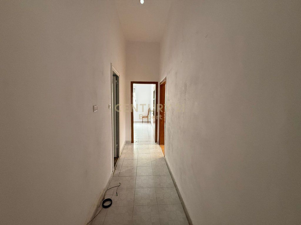 FOR RENT 3+1 APARTMENT FOR OFFICE NEAR TAIWAN!