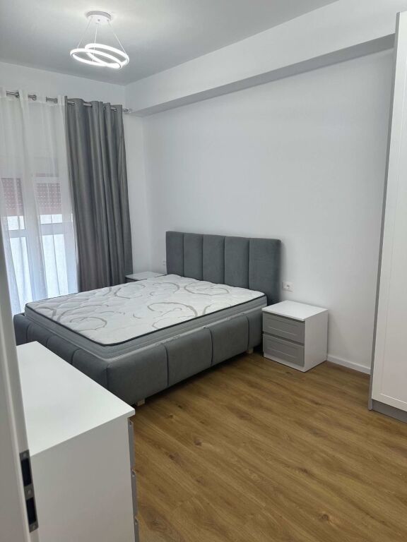 Appartamento 1+1 in affitto, Ali Dem di fronte a Mandalemi presso la Residenza Kadiu 450 mila lek