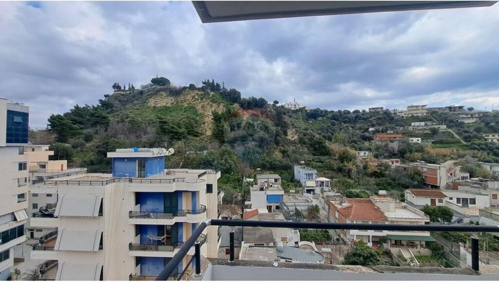 🏠 Apartament 1+1 për Shitje – Blv. Ismail Qemali, Vlorë