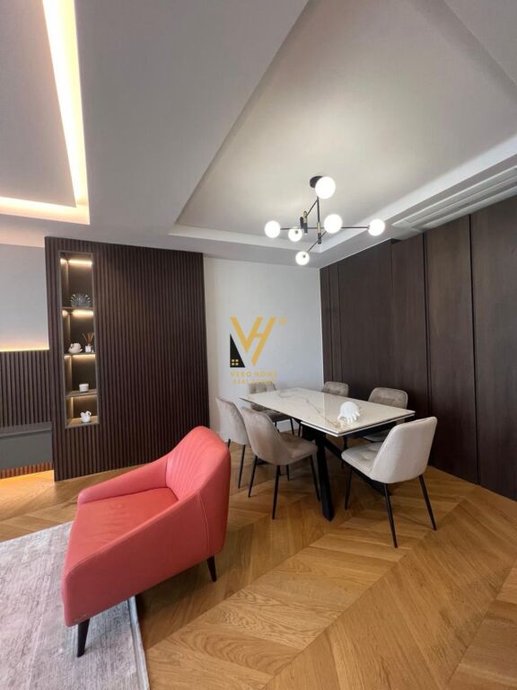 VENDESI APPARTAMENTO 2+1+2+3BLK A LAKE VIEW 750.000 EURO