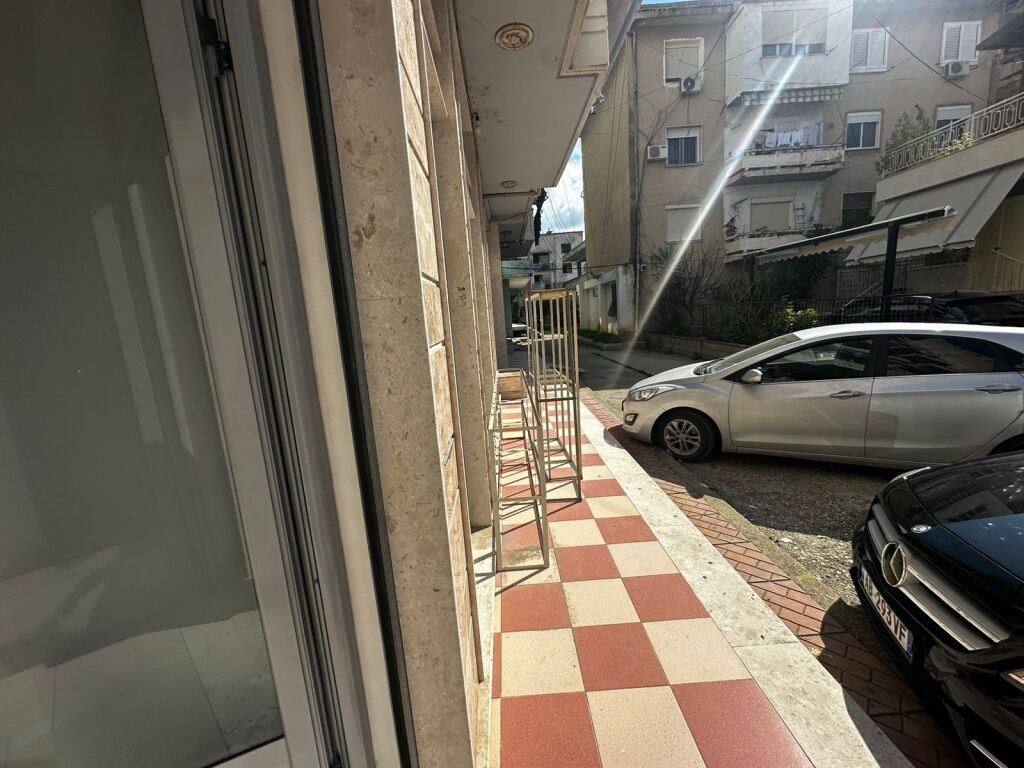 🏢 Shop for Sale – Kali i Trojës, Vlorë