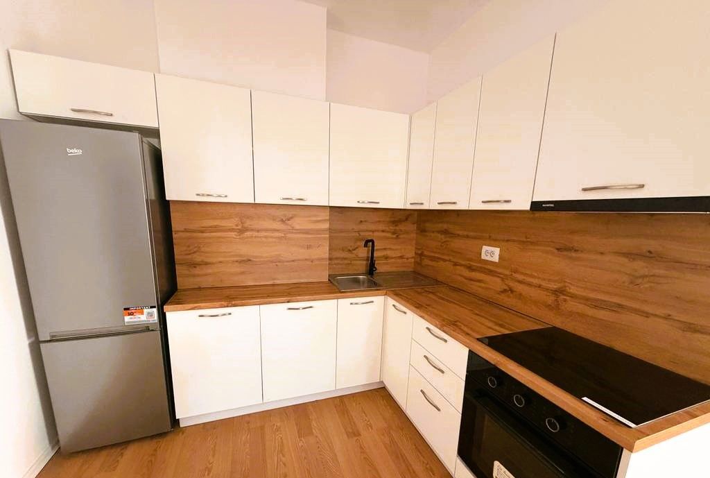 APARTMENT 2+1+2 FOR RENT IN ZOG TE ZI
