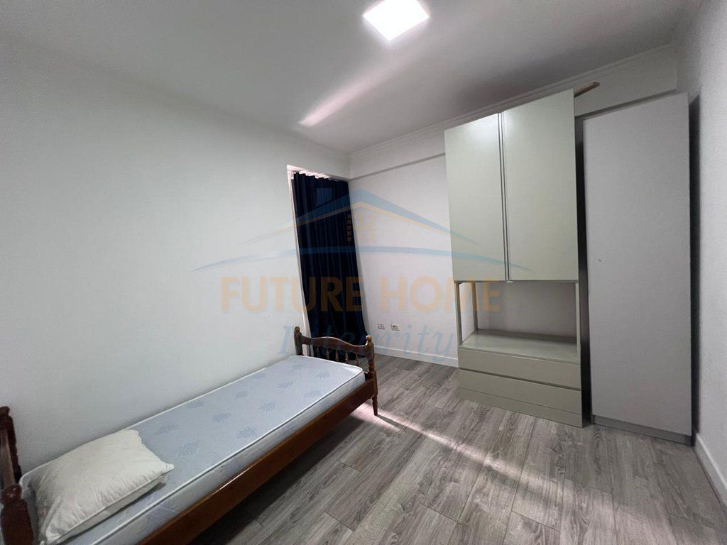 Rent, Apartment 3+1+2, Siri Kodra Street, Tirana...