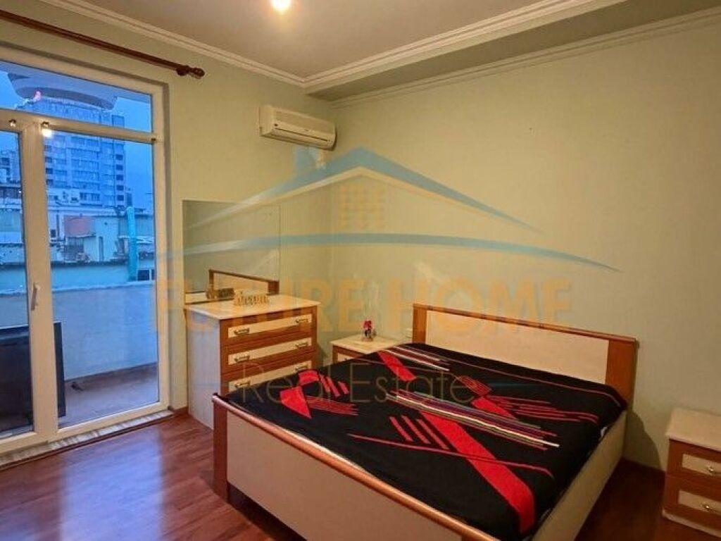 In vendita, Appartamento 2+1, Bllok
