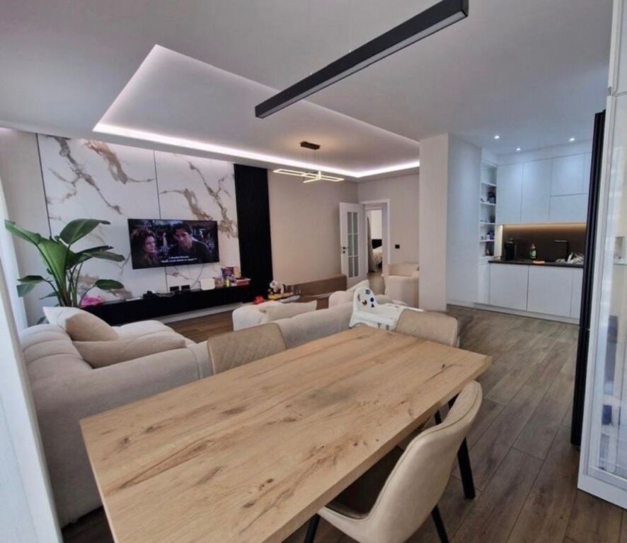 Super Apartment 3+1 +2 +3 Parking Spaces for Rent – Aviation Field