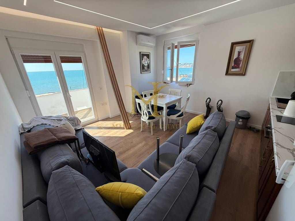 SUPER APARTMENT 2+1 + TERRACE, WITH SEA VIEW ON THE BEACH NEAR THE PELICAN!!