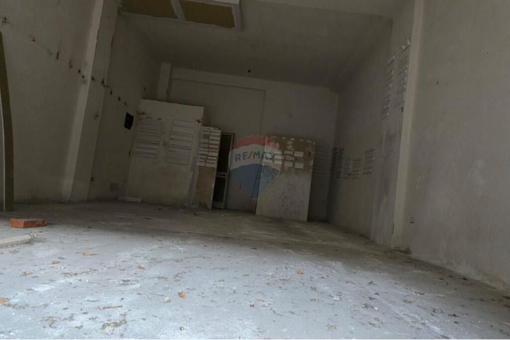 🚗 In vendita 4 garage – Skele, Vlorë