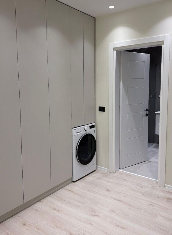 🏡 Apartment 1+1 for Rent – High School Area (near RTSH)