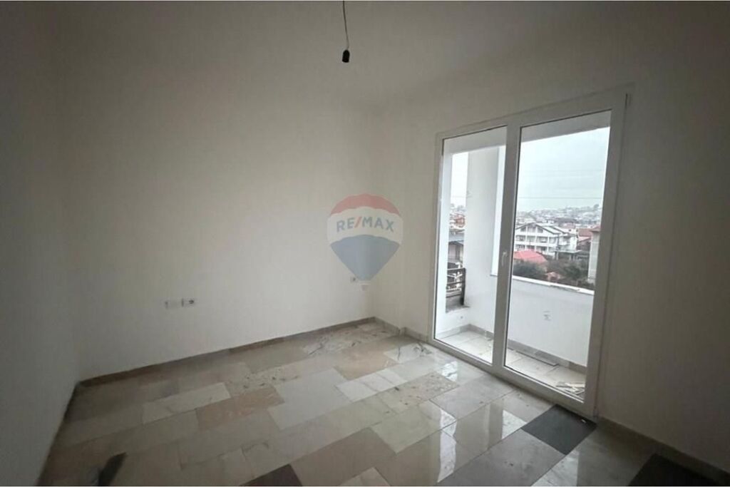 Appartamento - In Vendita - Palazzi Gialli, Tirana(ID: 530551001-377)