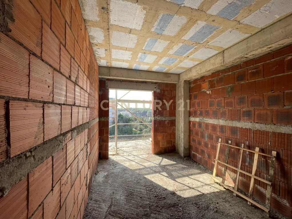 APARTMENT FOR SALE IN GOLEM, DURRES 200M FROM THE SEA - 75,300€