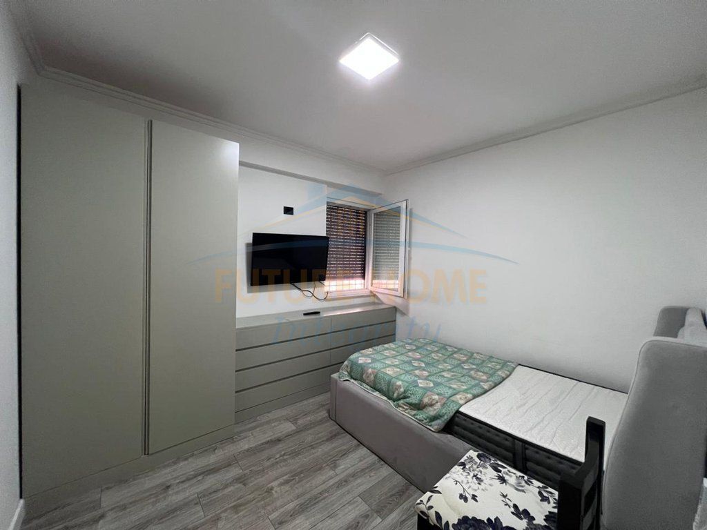 Rent, Apartment 3+1+2, Siri Kodra Street, Tirana...