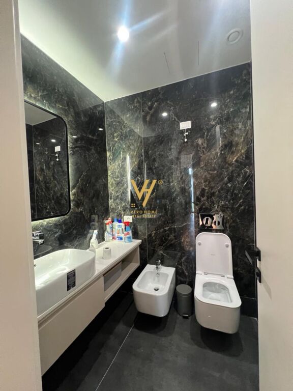 VENDESI APPARTAMENTO 2+1+2+3BLK A LAKE VIEW 750.000 EURO