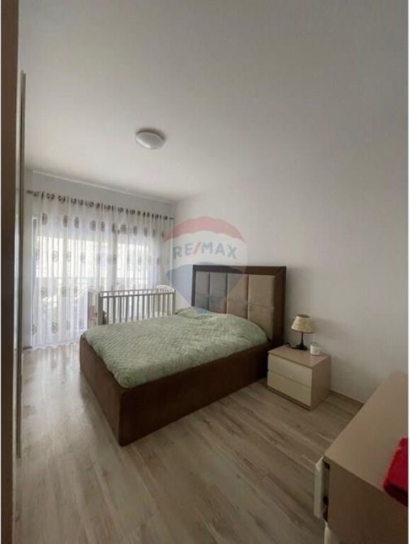 Apartment - For Rent - Zoo Garden, Tirana