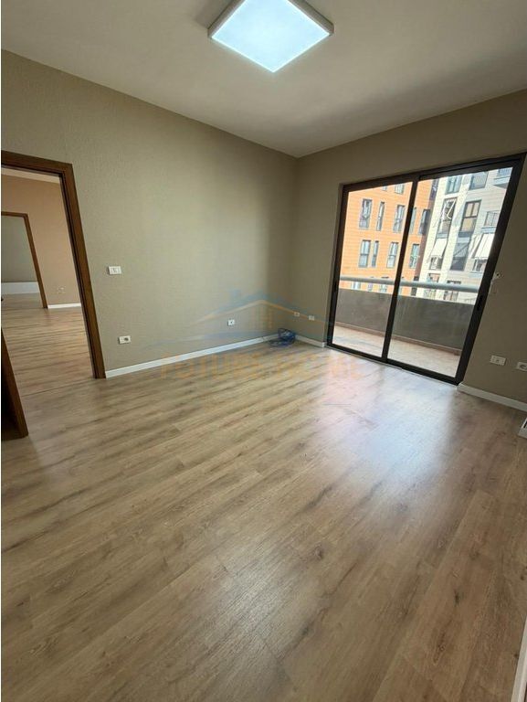QERA APARTAMENT 2+1+2 RRUGA KOSOVARVE   