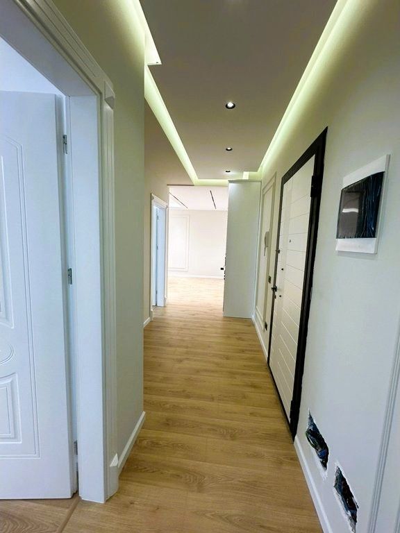 Apartament i ri i mobiluar me qira në Paskuqan  Post parkimi 600 € /Muaj