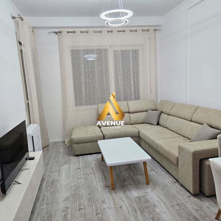 🏡 Shitet ose jepet me qera apartament 2+1 – Rezidenca Henka, Tiranë