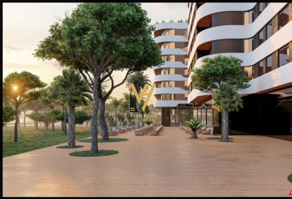 STUDIO APARTMENT FOR SALE WITH SEA VIEW IN GOLEM 132,200 EURO