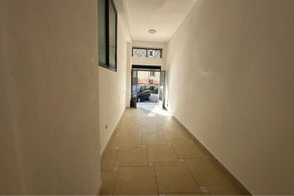 🏢 Shop for Sale – Troy Fortress, Vlora