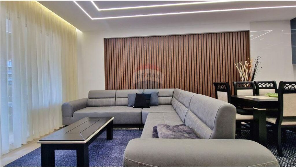 🌊🏡 Appartamento 2+1 in Affitto a Lungo Termine – Lungomare, Vlora