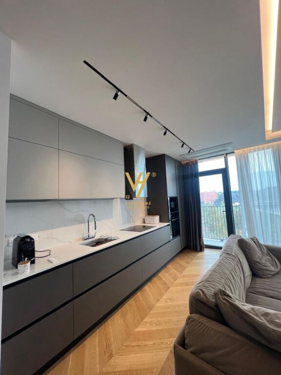 VENDESI APPARTAMENTO 2+1+2+3BLK A LAKE VIEW 750.000 EURO