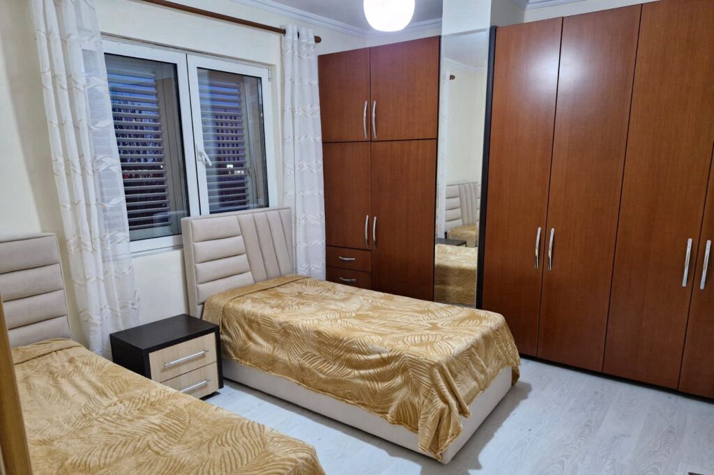 VENDESI APPARTAMENTO 3+1+2 PORCELAN 219.000 EURO