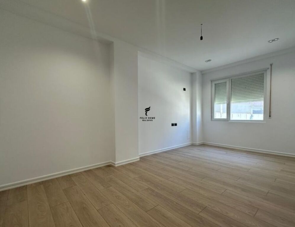 SHITET APARTAMENT 2+1 FRESK 130.000 EURO FH-58472
