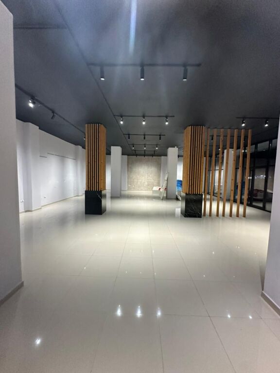 BUSINESS PREMISES FOR RENT, DURRES