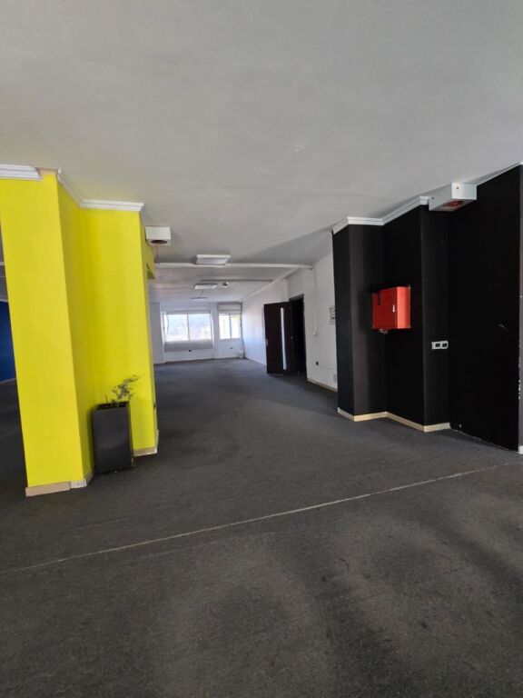 Ambjete me qera 530m2 ne Delijorgj