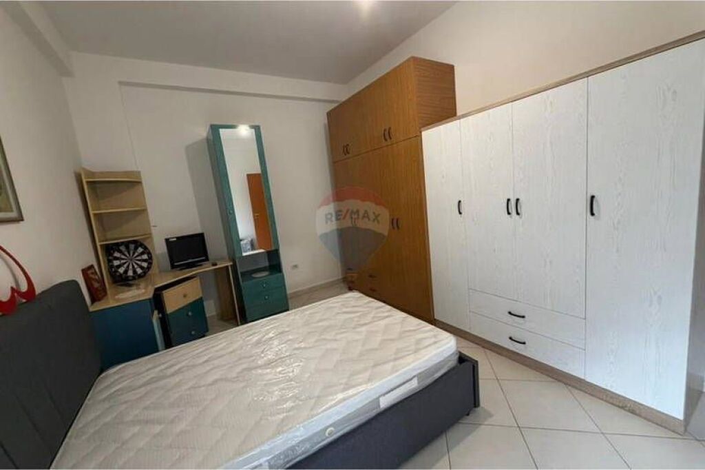 Jepet me qira apartament 2+1 tek Pavaroti