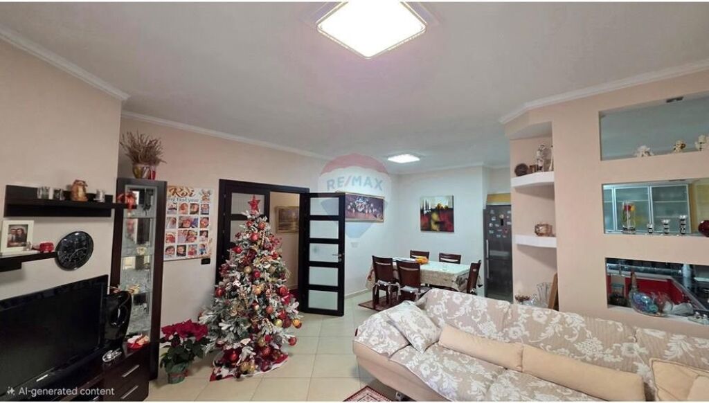 Apartament 3+1+2 ne shitje , rruga e Cipajve