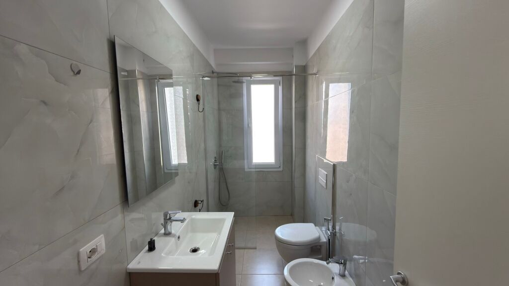 ISH FUSHA APARTAMENT 2+1 PER QERA!