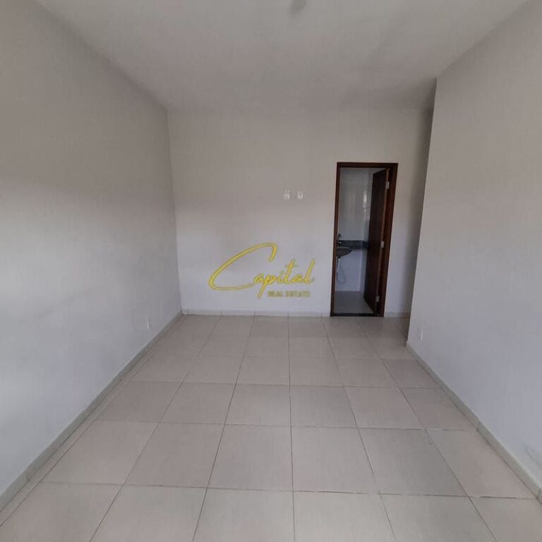 SHOP FOR RENT 20 M2 FORMER PARK 42,000 LEKE