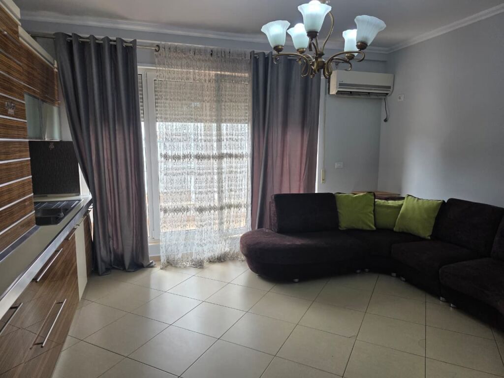 🏢 Apartament 2+1 me qira 700 Euro