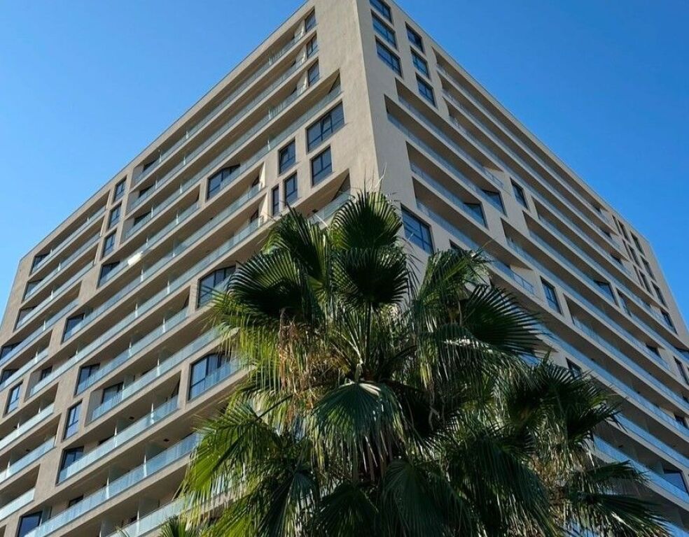 APPARTAMENTO 2+1 PER UFFICI IN AFFITTO PRESSO GOLDEN TOWER RESIDENCE !