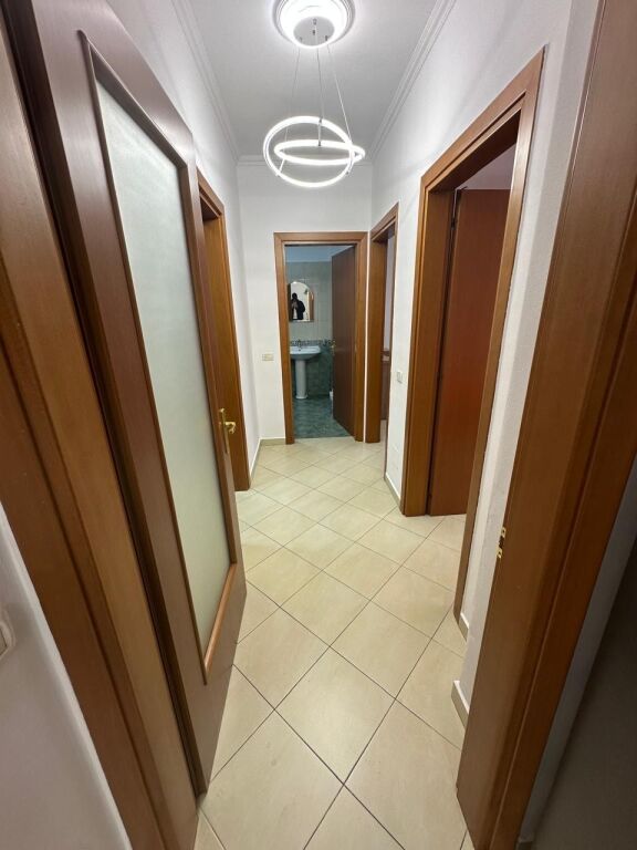 Shitet Apartament 2+1+2 Don Bosko