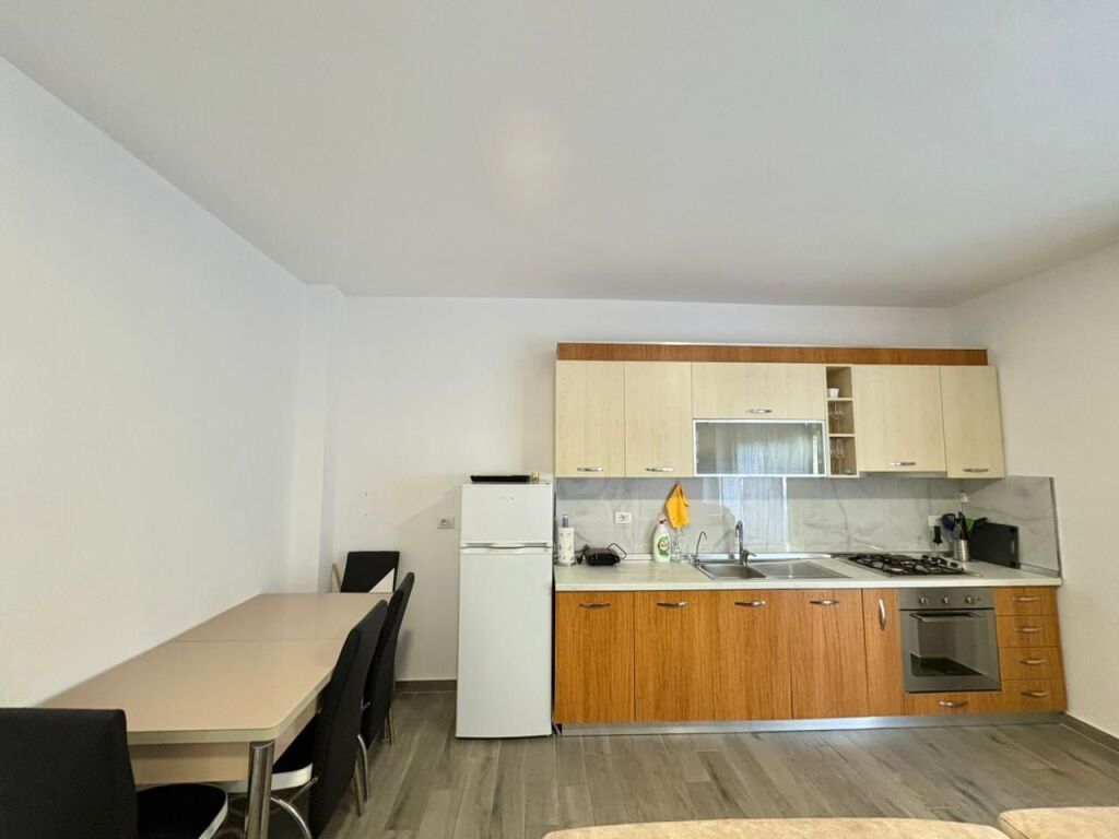 FOR RENT APARTMENT 2+1+2 – WITH PARKING SPACE – VOLLGA DURRES Pet Friendly